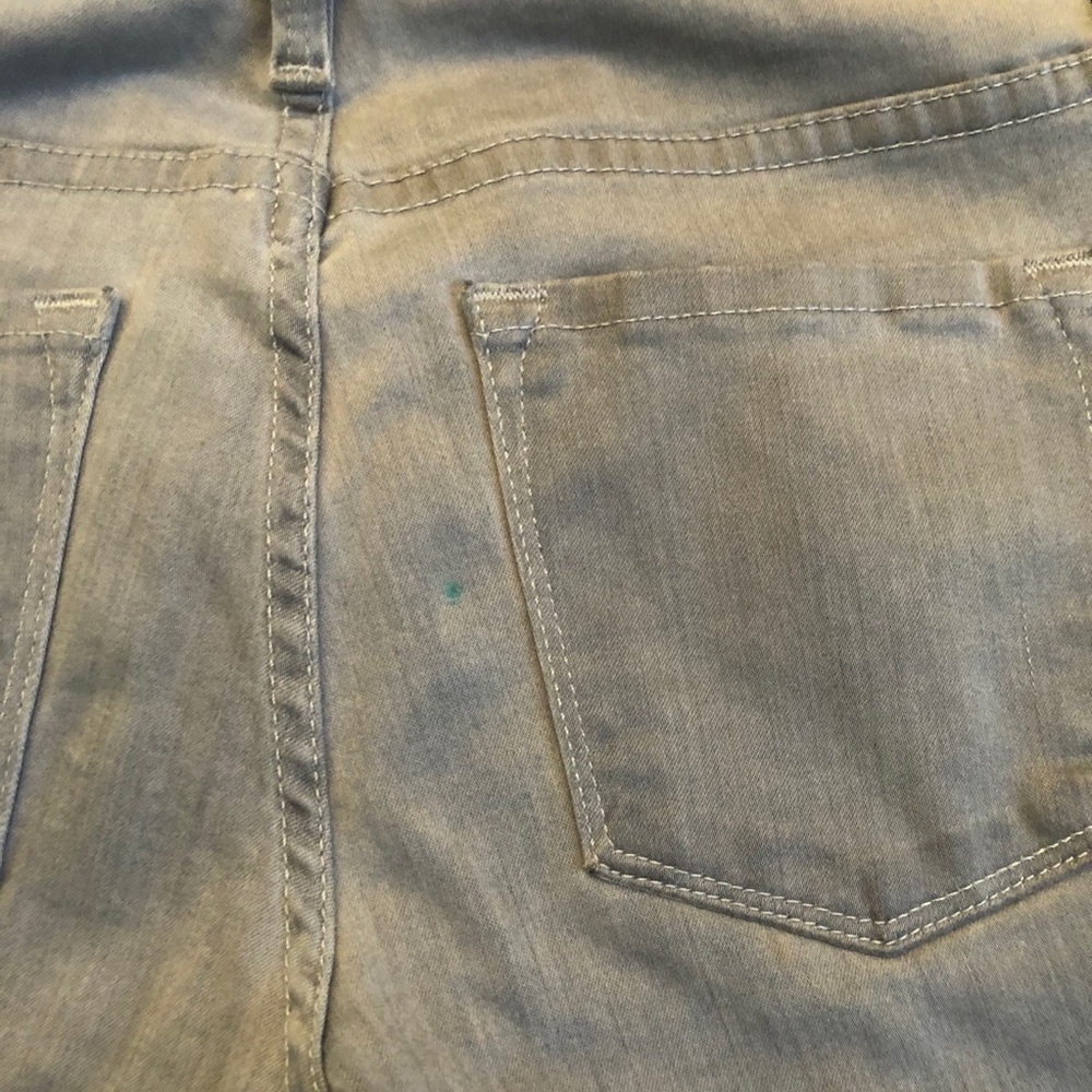 Frame Jeans - Picture 4 of 6